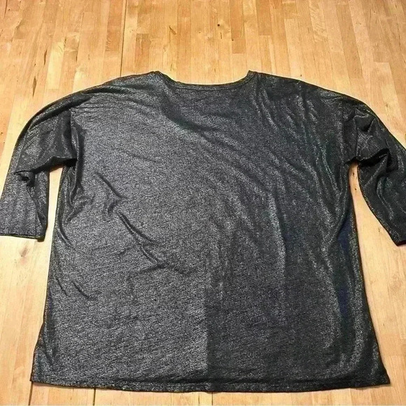 2 for$15 Ann Taylor LOFT metallic gray 3/4 sleeve blouse - Picture 4 of 10